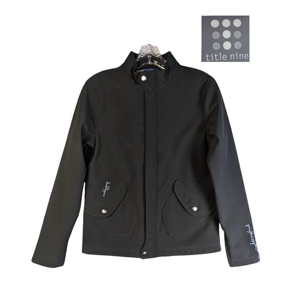 Title Nine Softshell Jacket Fleece-lined Woman’s Small Embroidery Outdoor Coat - Picture 1 of 16